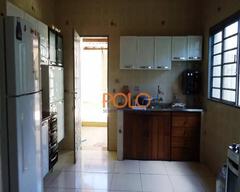 Foto 5 de Casa com 3 Quartos à venda, 209m² em Tibery, Uberlândia