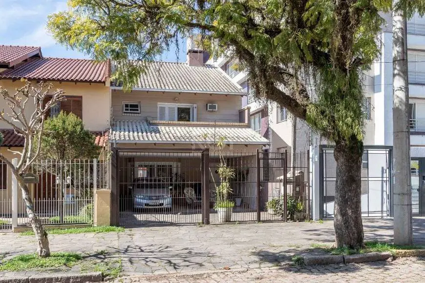 Foto 2 de Casa com 3 Quartos à venda, 162m² em Tristeza, Porto Alegre