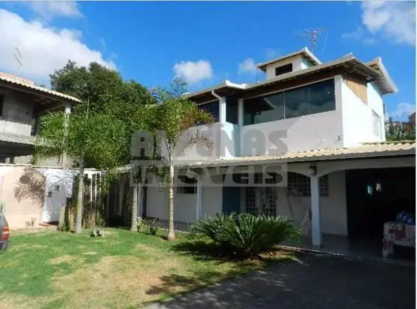 Foto 1 de Casa com 3 Quartos à venda, 350m² em Tropical, Contagem