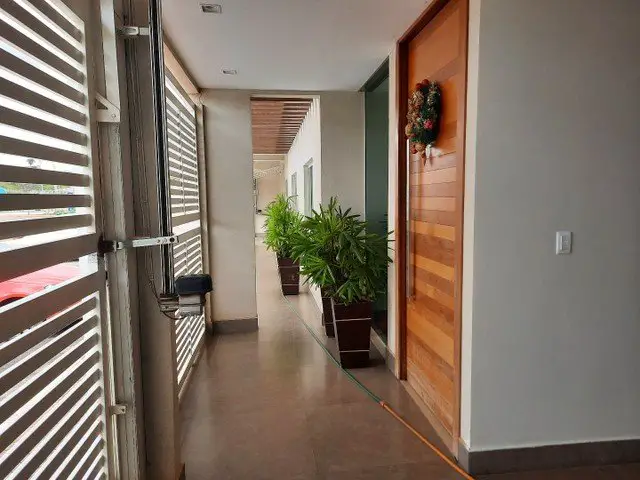Foto 1 de Casa com 3 Quartos à venda, 260m² em Valparaiso I Etapa A, Valparaíso de Goiás