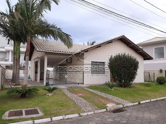 Foto 1 de Casa com 3 Quartos à venda, 135m² em Vargem Grande, Florianópolis