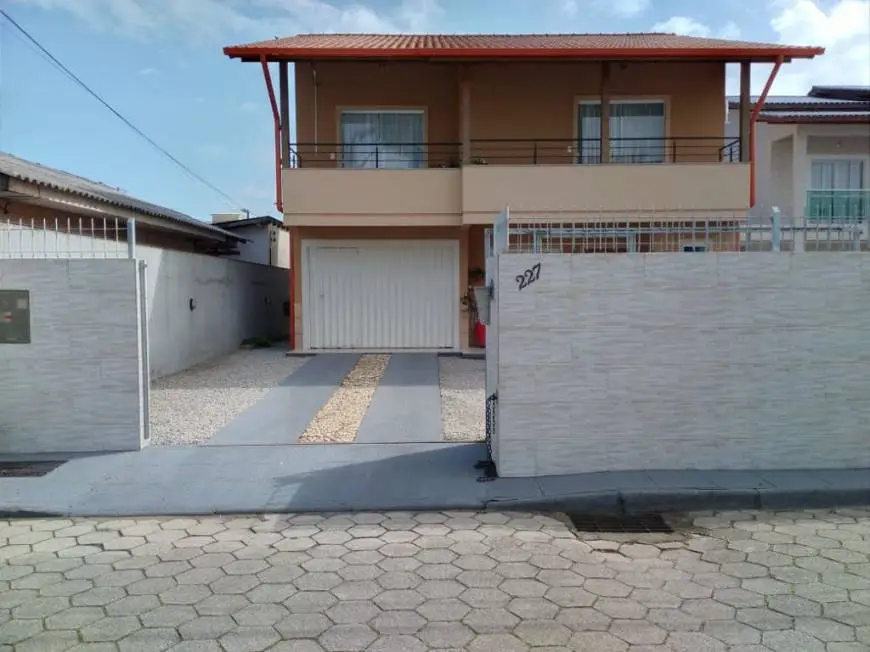 Foto 1 de Casa com 3 Quartos à venda, 183m² em Vargem Grande, Florianópolis