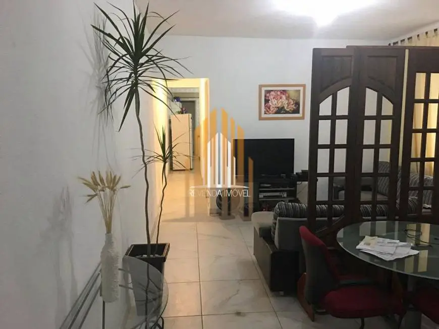 Foto 1 de Casa com 3 Quartos à venda, 180m² em Vila Anastácio, São Paulo