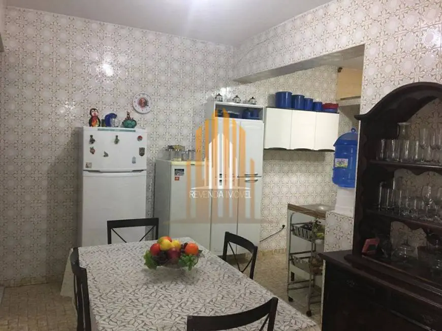 Foto 2 de Casa com 3 Quartos à venda, 180m² em Vila Anastácio, São Paulo
