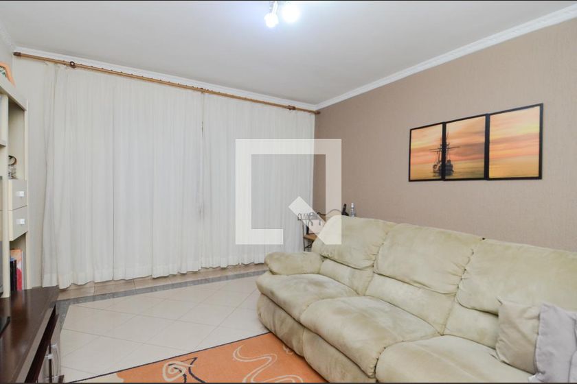 Foto 5 de Casa com 3 Quartos para alugar, 233m² em Vila Augusta, Guarulhos