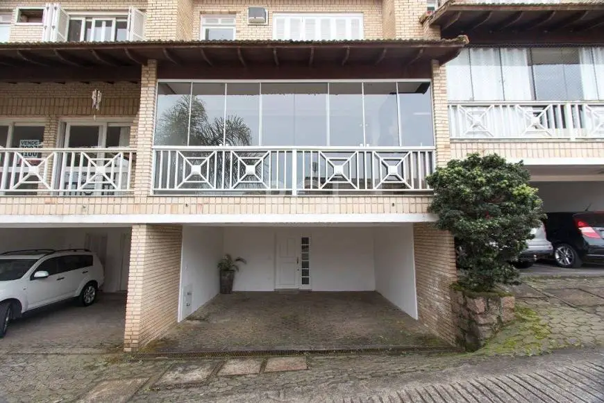 Foto 3 de Casa com 3 Quartos à venda, 219m² em Vila Conceição, Porto Alegre