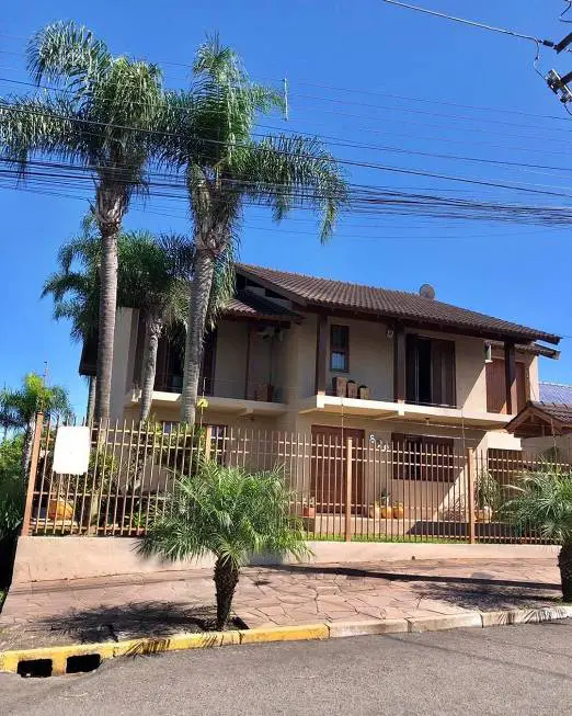 Foto 1 de Casa com 3 Quartos à venda, 233m² em Vila dos Gringos, Campo Bom