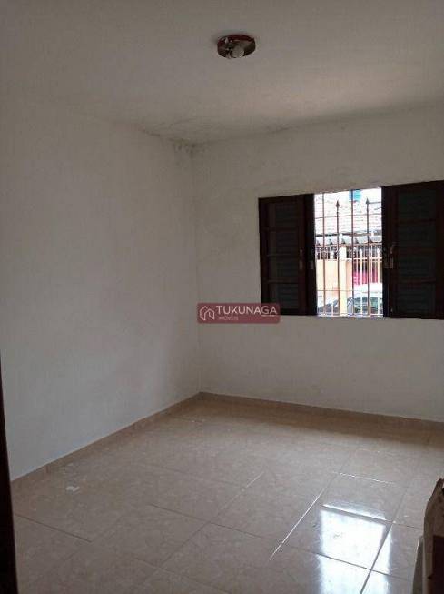 Foto 5 de Casa com 3 Quartos para alugar, 180m² em Vila Galvão, Guarulhos