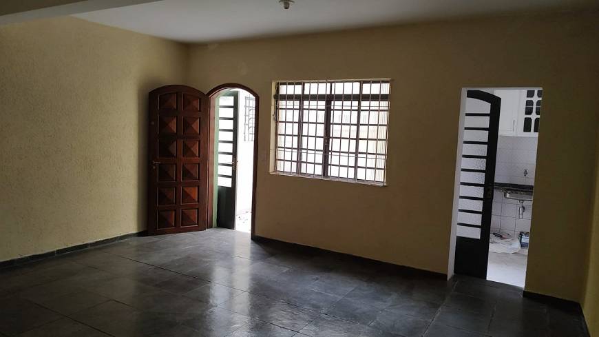 Foto 1 de Casa com 3 Quartos para alugar, 200m² em Vila Gomes Cardim, São Paulo