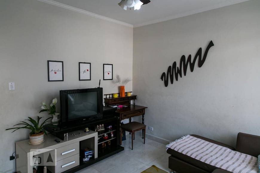 Foto 1 de Casa com 3 Quartos para alugar, 140m² em Vila Gustavo, São Paulo