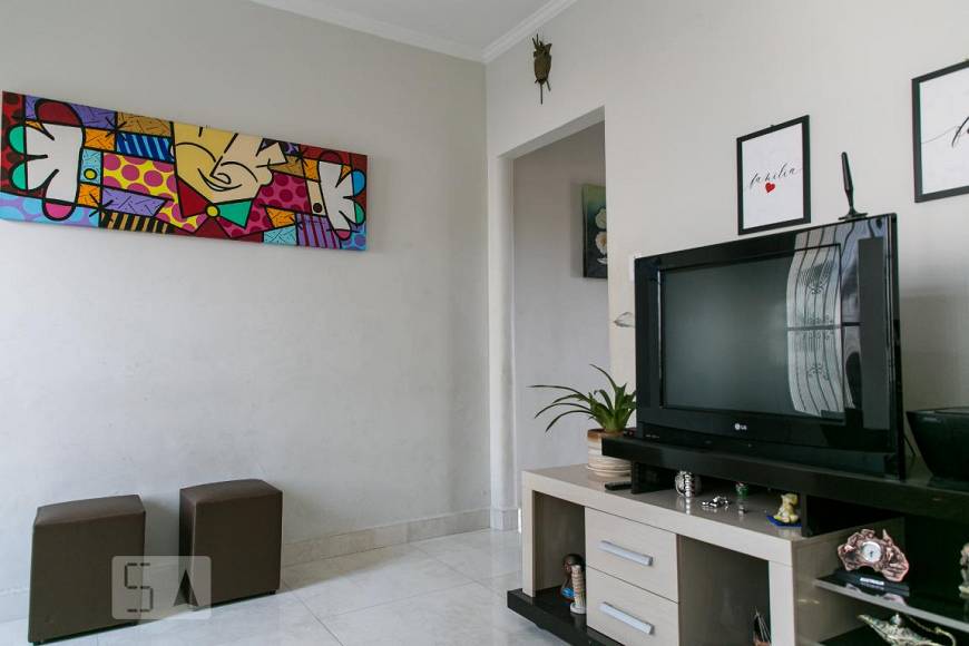 Foto 3 de Casa com 3 Quartos para alugar, 140m² em Vila Gustavo, São Paulo