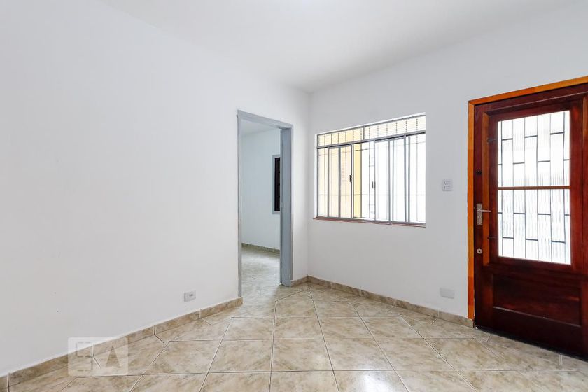 Foto 1 de Casa com 3 Quartos para alugar, 178m² em Vila Gustavo, São Paulo