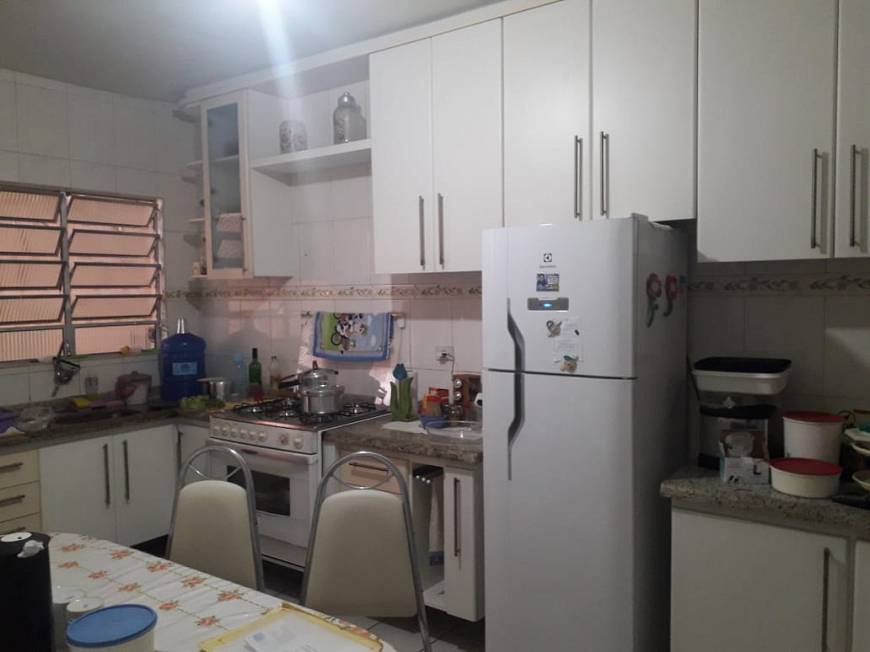 Foto 4 de Casa com 3 Quartos à venda, 270m² em VILA IASE, Taboão da Serra