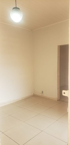 Foto 2 de Casa com 3 Quartos para alugar, 102m² em Vila Maria, São José dos Campos
