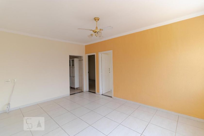 Foto 1 de Casa com 3 Quartos para alugar, 150m² em Vila Marieta, Campinas