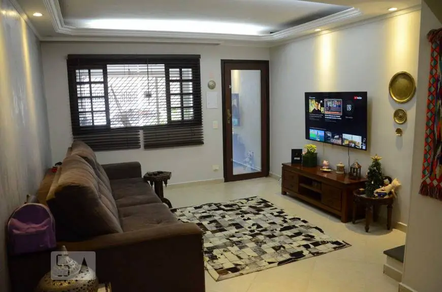 Foto 1 de Casa com 3 Quartos para alugar, 140m² em Vila Mazzei, São Paulo
