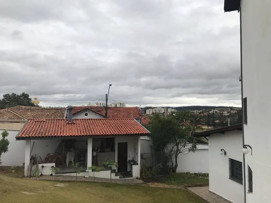 Foto 1 de Casa com 3 Quartos à venda, 400m² em Vila Nogueira, Campinas