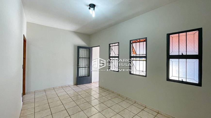 Foto 1 de Casa com 3 Quartos para alugar, 105m² em Vila Nova, Itu