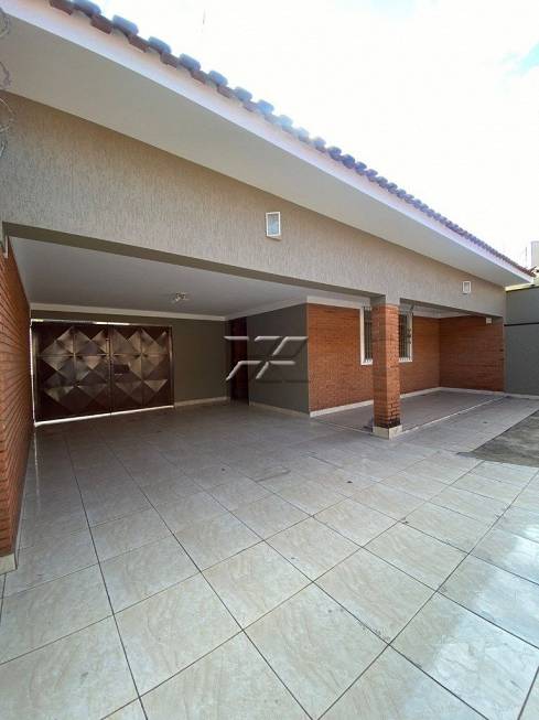 Foto 1 de Casa com 3 Quartos para alugar, 302m² em Vila Nova, Rio Claro