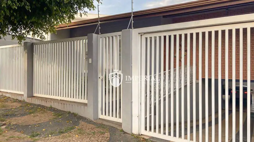 Foto 1 de Casa com 3 Quartos à venda, 202m² em Vila Santana, Campinas