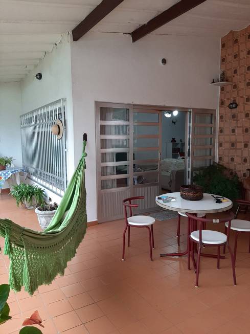 Foto 1 de Casa com 3 Quartos à venda, 127m² em Vila Suarao, Itanhaém