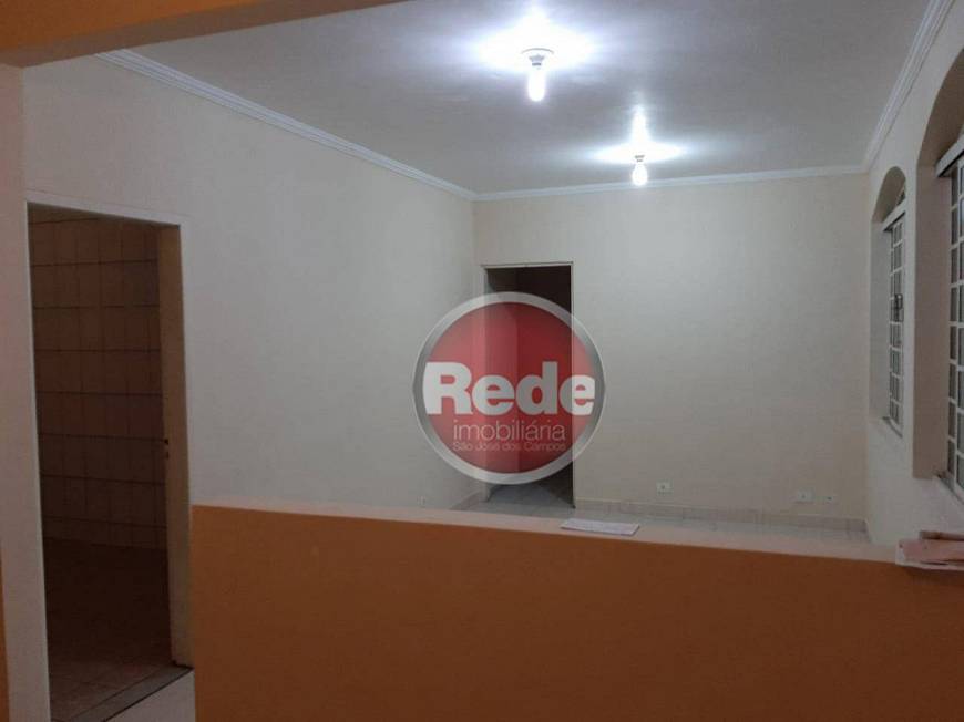 Foto 3 de Casa com 3 Quartos à venda, 131m² em Vila Tatetuba, São José dos Campos