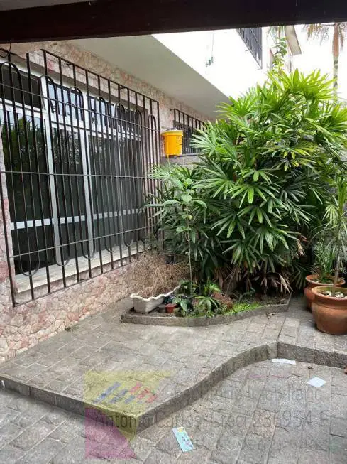 Foto 1 de Casa com 3 Quartos à venda, 160m² em Vila Valença, São Vicente