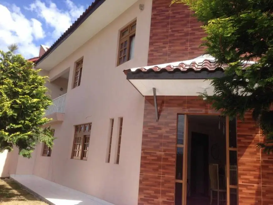 Foto 3 de Casa com 3 Quartos à venda, 270m² em Xaxim, Curitiba