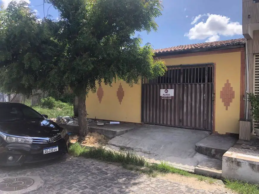 Foto 1 de Casa com 3 Quartos para alugar, 90m² em Zona Norte, Natal