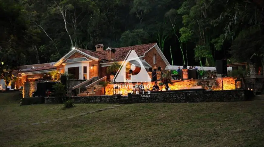 Foto 1 de Casa com 4 Quartos à venda, 600m² em Alto da Boa Vista, Rio de Janeiro