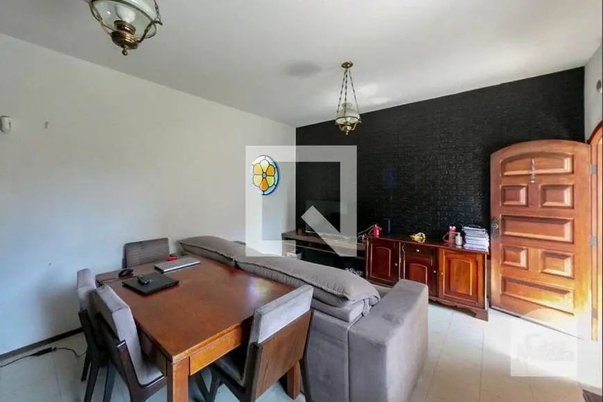 Foto 1 de Casa com 4 Quartos à venda, 180m² em Alto dos Caiçaras, Belo Horizonte