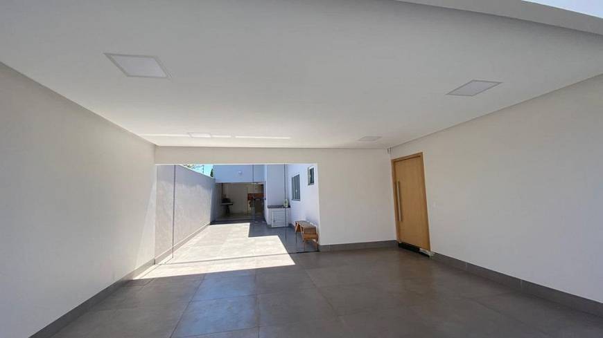 Foto 3 de Casa com 4 Quartos à venda, 280m² em Anápolis City, Anápolis