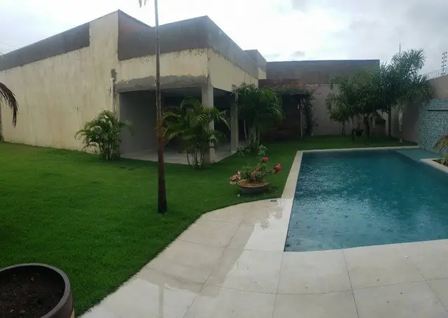 Foto 1 de Casa com 4 Quartos à venda, 320m² em Barra do Jucu, Vila Velha