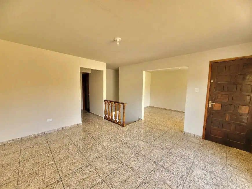 Foto 4 de Casa com 4 Quartos para alugar, 140m² em Boa Vista, Curitiba
