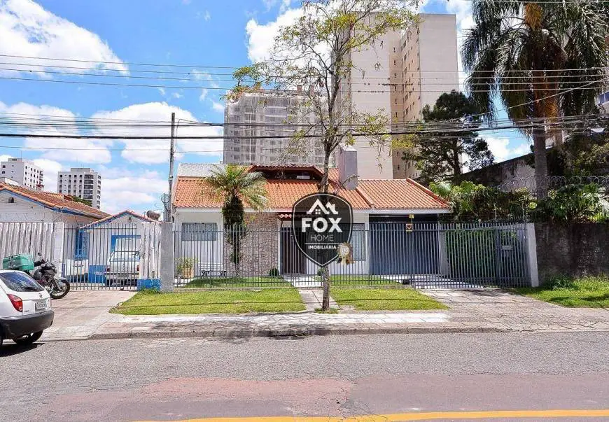 Foto 1 de Casa com 4 Quartos para alugar, 110m² em Cabral, Curitiba