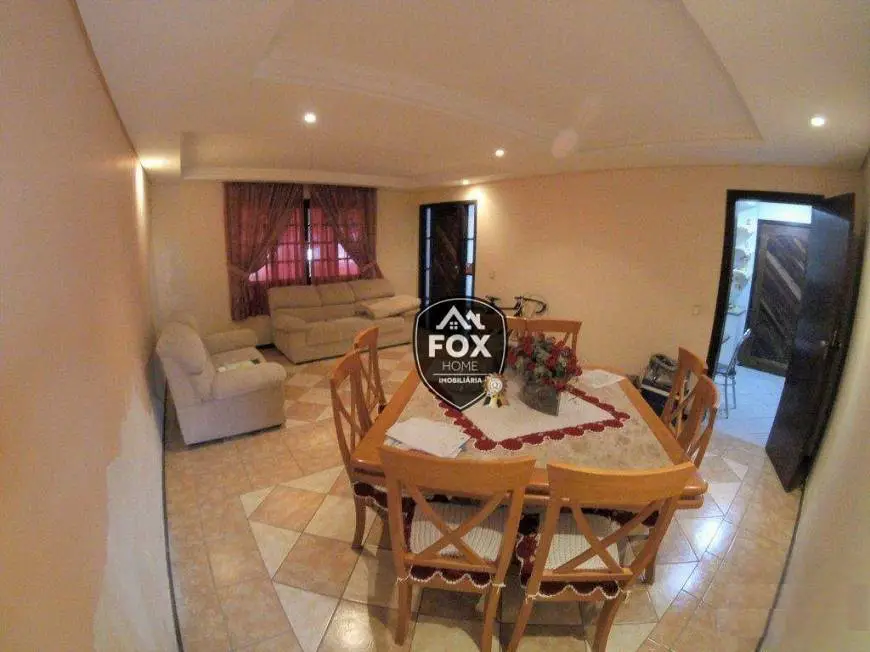 Foto 4 de Casa com 4 Quartos para alugar, 380m² em Cajuru, Curitiba