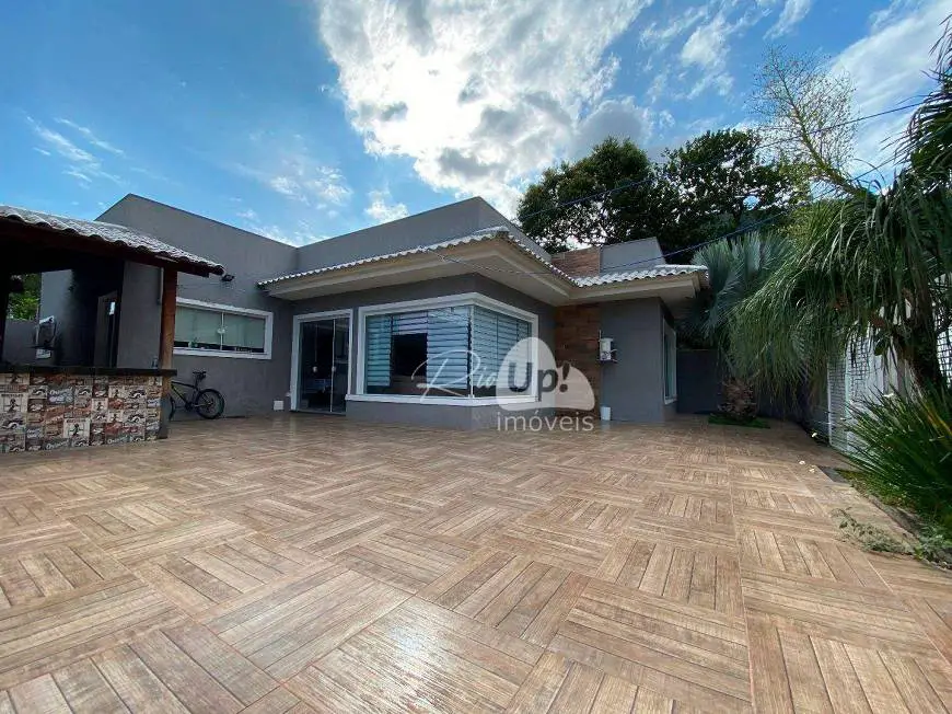 Foto 1 de Casa com 4 Quartos à venda, 185m² em Campo Grande, Rio de Janeiro