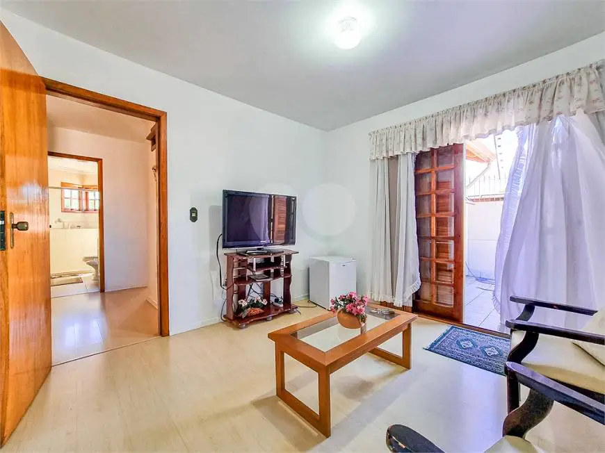 Foto 5 de Casa com 4 Quartos à venda, 189m² em Cavalhada, Porto Alegre