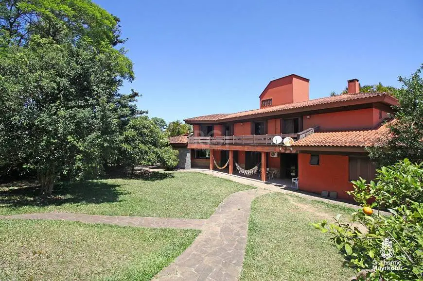 Foto 2 de Casa com 4 Quartos à venda, 486m² em Cavalhada, Porto Alegre