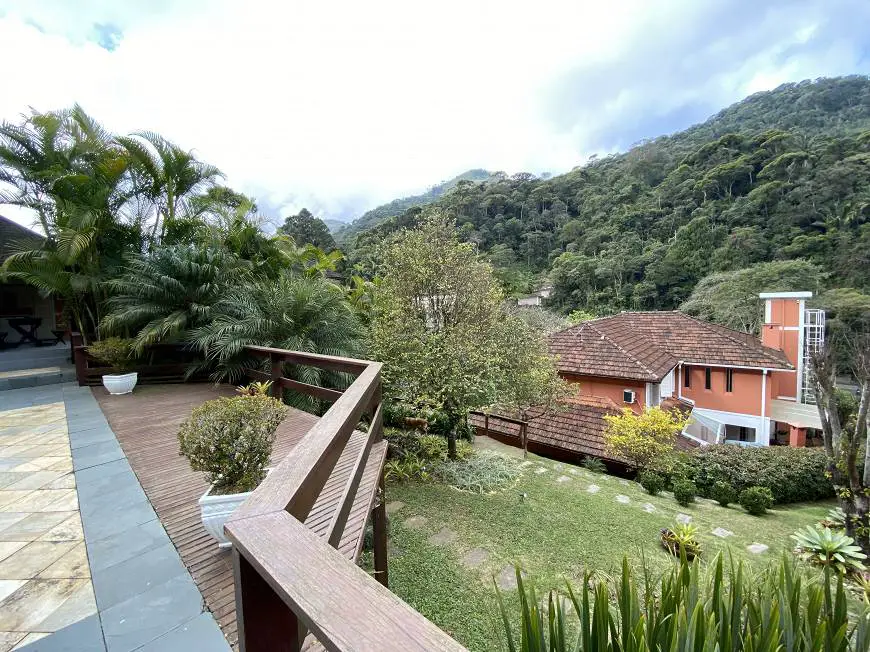 Foto 1 de Casa com 4 Quartos à venda, 500m² em Centro, Petrópolis
