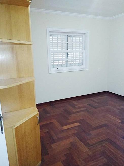 Foto 5 de Casa com 4 Quartos à venda, 234m² em Chacaras Silvania, Valinhos