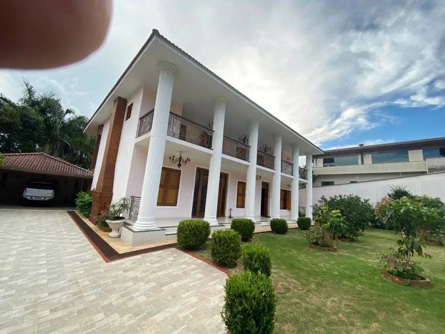 Foto 2 de Casa com 4 Quartos à venda, 580m² em Chales do Imperador, Juiz de Fora