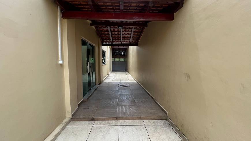 Foto 4 de Casa com 4 Quartos para alugar, 220m² em Cidade Nova, Manaus