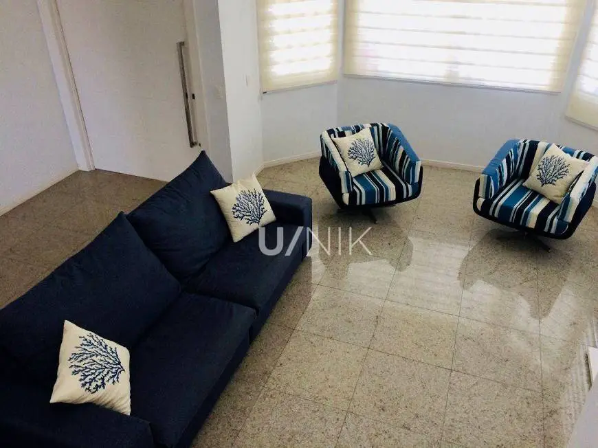 Foto 2 de Casa com 4 Quartos para alugar, 240m² em Daniela, Florianópolis