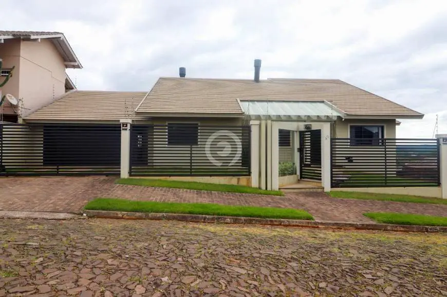 Foto 1 de Casa com 4 Quartos à venda, 230m² em Encosta do Sol 	, Estância Velha
