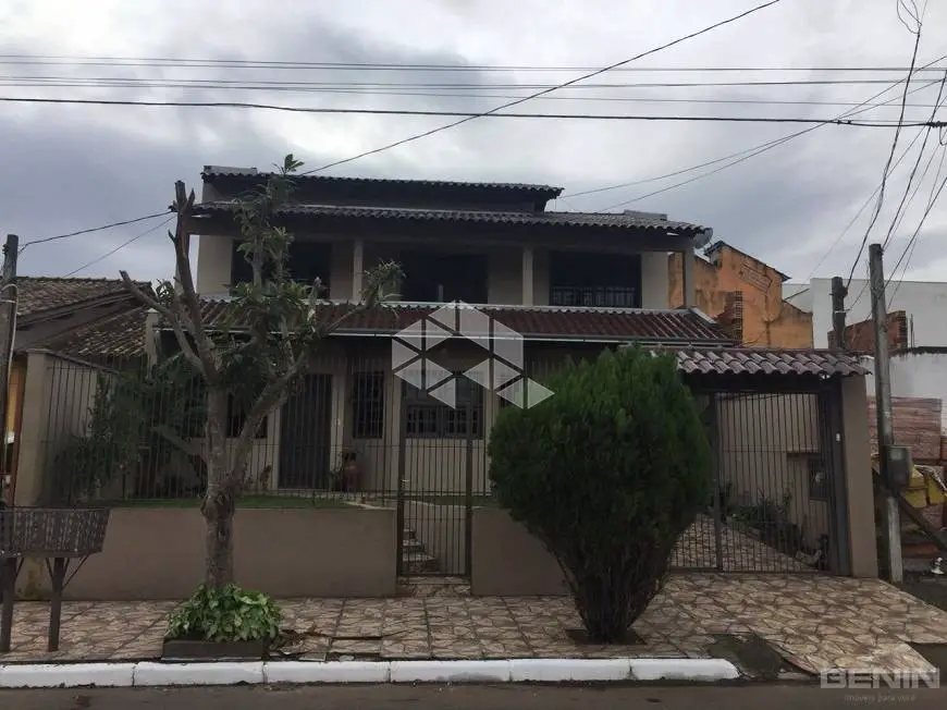 Foto 1 de Casa com 4 Quartos à venda, 230m² em Estância Velha, Canoas