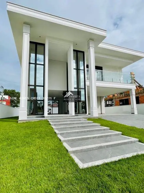 Foto 1 de Casa com 4 Quartos à venda, 202m² em Ingleses do Rio Vermelho, Florianópolis