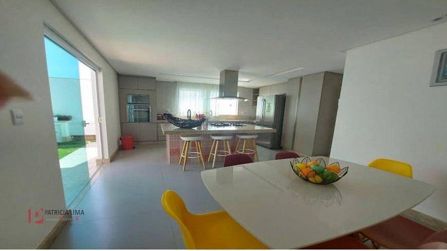 Foto 5 de Casa com 4 Quartos à venda, 530m² em Interlagos, Vila Velha