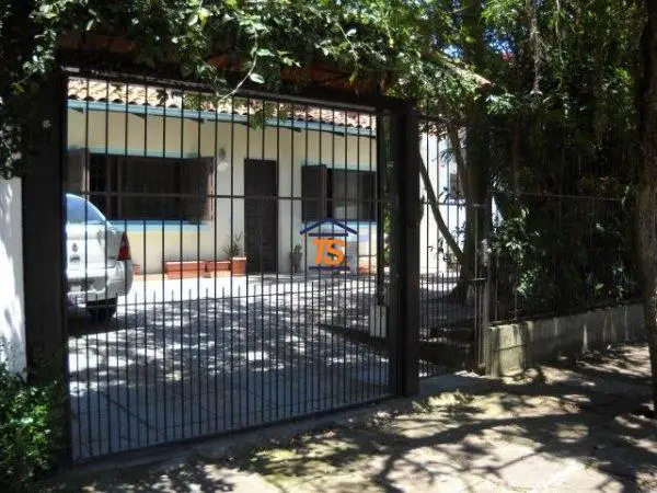 Foto 1 de Casa com 4 Quartos à venda, 180m² em Ipanema, Porto Alegre