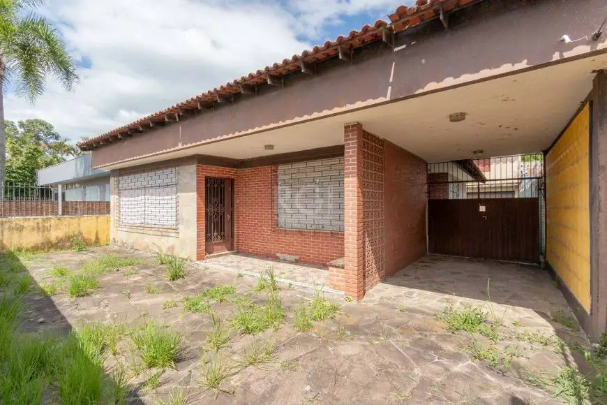 Foto 1 de Casa com 4 Quartos à venda, 284m² em Ipanema, Porto Alegre